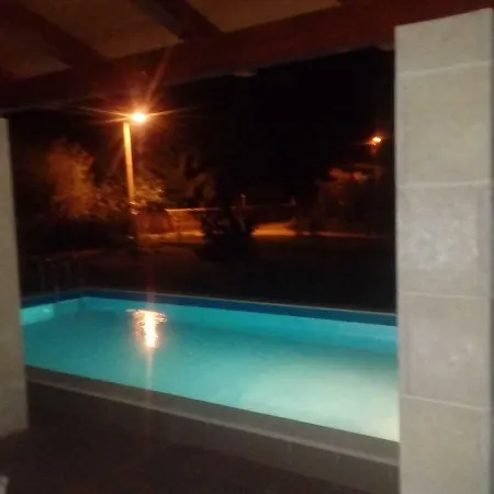 Pool House - Riviera Apartman Medulin