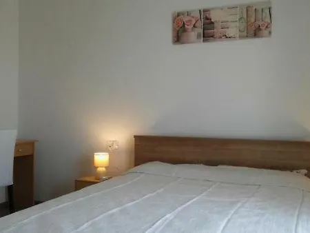 Apartman Pool House - Riviera *